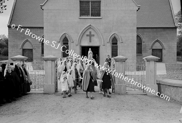 CHILDREN OF MARY PROCESSION AT END OF WOMENS MISSION